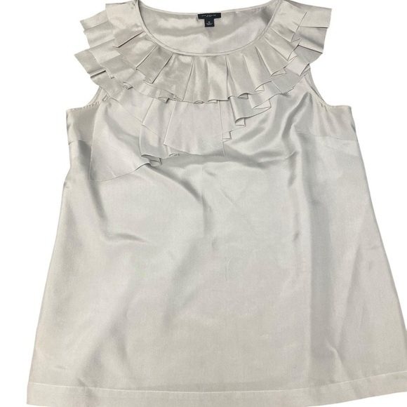 Ann Taylor Ladies Camisole Top Silver Silk. Ruffle On The Collar.Sleeveless Sz M - Picture 3 of 11